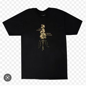 Our group of friends Taylor Swift T-shirt never worn